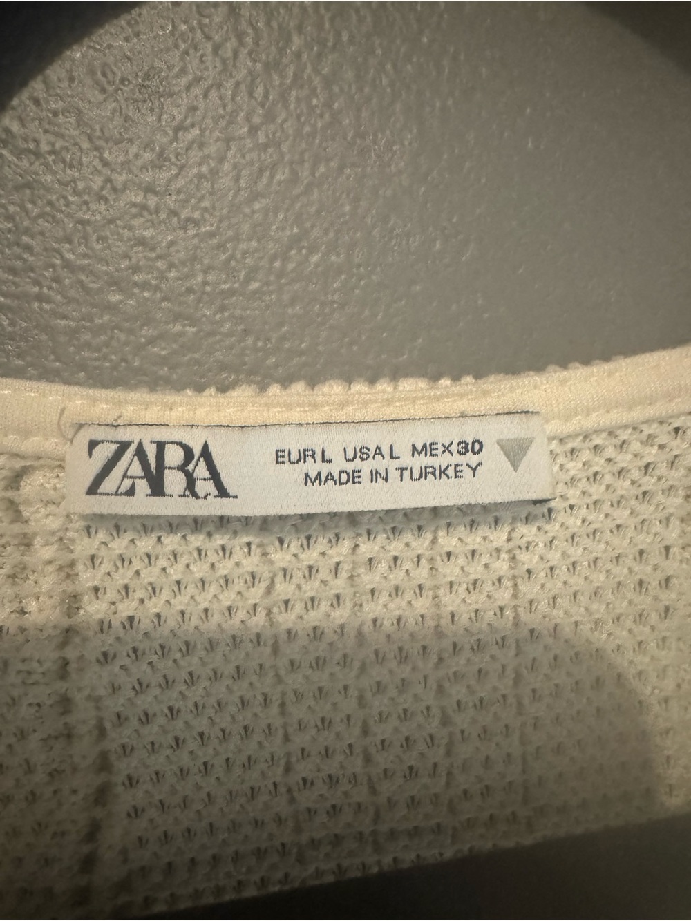 Zara Ivory Cable Knit Ruffle-Shoulder Tank - Picture 3 of 3